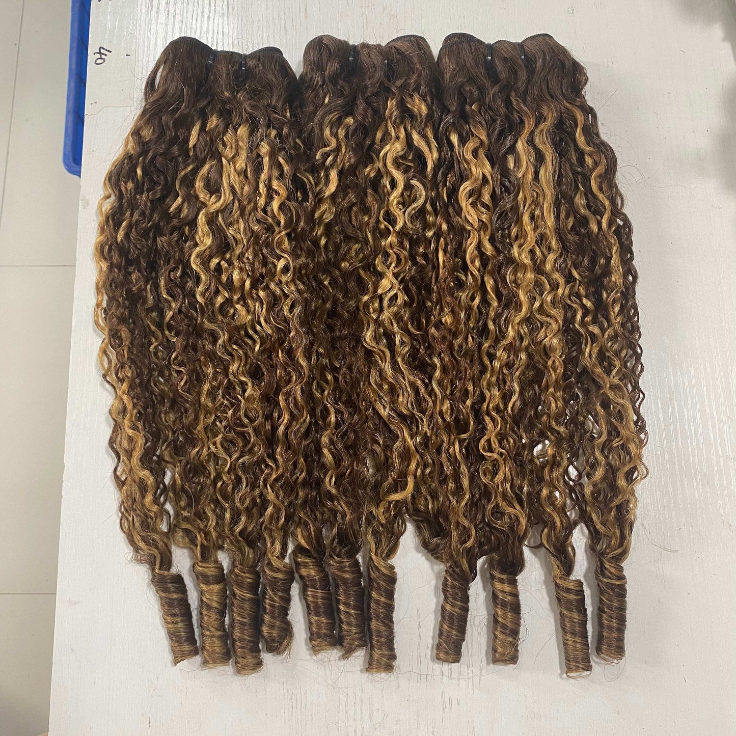 Highlight P4/27 Colored Burmese Curly 4 Bundles Pixie Curls Human Hair Bundles Ocean Spirals Curly